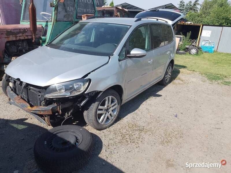 Używany 2012 VW Touran Minivan | 7500 zł - Obraz 1/4