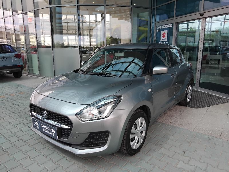 Używany Suzuki Swift 2023 Premium silver metallic