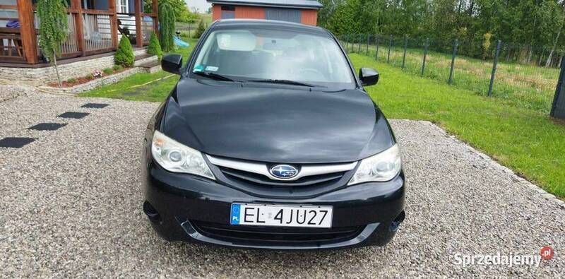 Czarny Używany 2009 Subaru Impreza Hatchback | 12 000 zł (Uczciwa cena) - Obraz 1/4