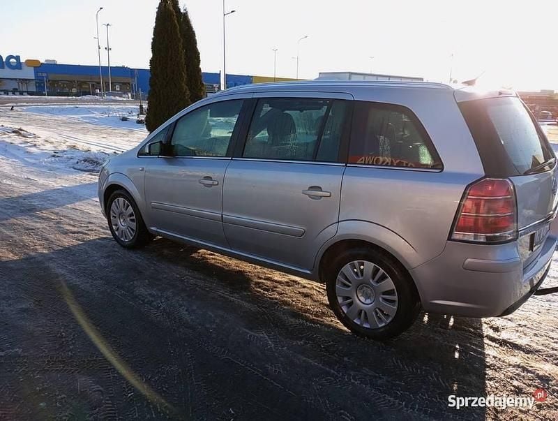 Używany Opel Zafira 2007 Minivan