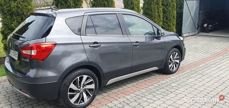 Używany Suzuki SX4 S-Cross 140 KM (102 kW) 2018 Grafitowy SUV