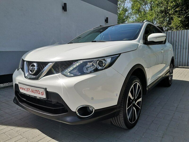 Biały Używany 2014 Nissan Qashqai Tekna SUV | 47 900 zł (Uczciwa cena) - Obraz 1/4
