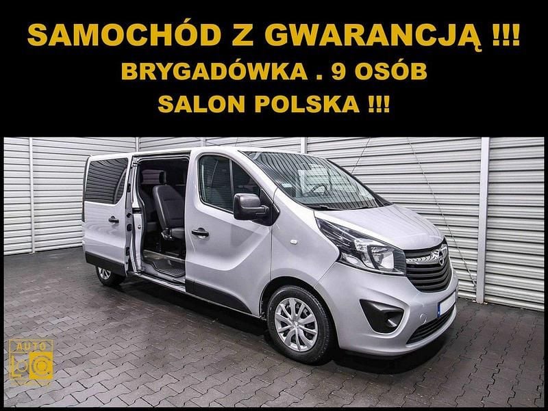 Srebrny (metalik) Używany 2016 Opel Vivaro Minivan | 45 167 zł (Super Cena) - Obraz 1/4
