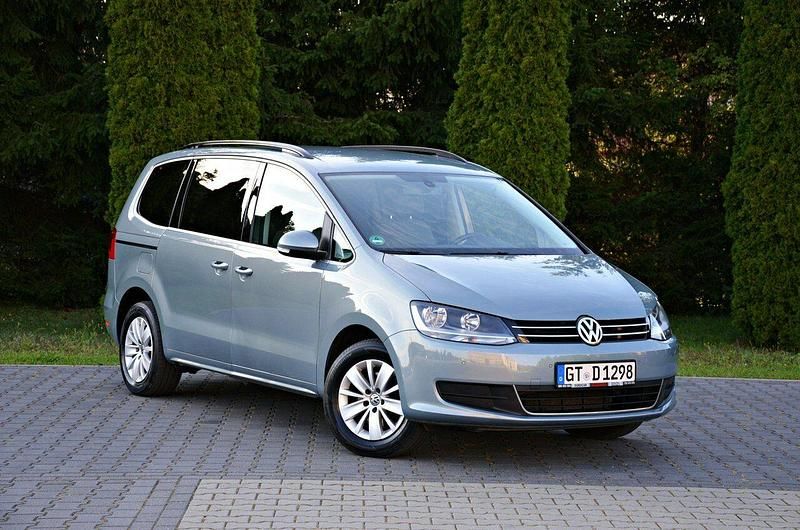 Używany VW Sharan 140 KM (102 kW) 2011 Szary Minivan