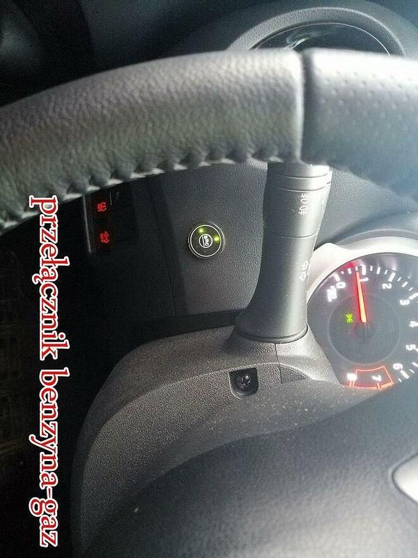 Używany Nissan Juke 2017 Szary SUV