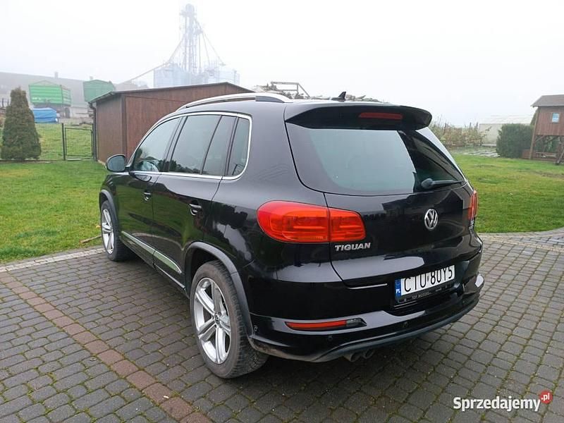 Czarny Używany 2012 VW Tiguan R-line SUV | 49 500 zł (Dobra cena) - Obraz 1/4