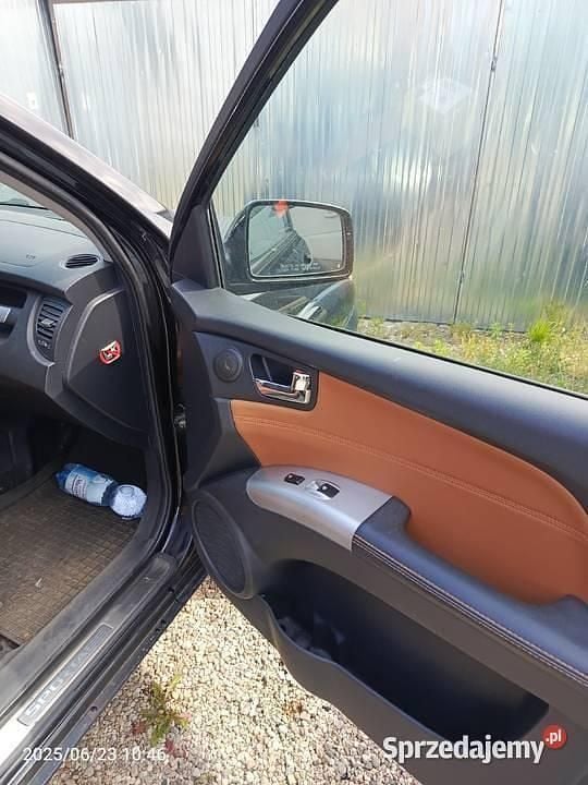 Czarny Używany 2005 Kia Sportage SUV | 12 000 zł (Dobra cena) - Obraz 1/4