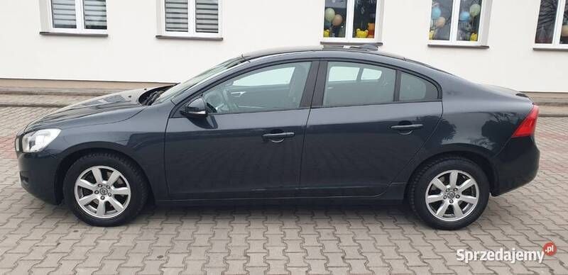 Szary Używany 2010 Volvo S60 Sedan/Limuzyna | 22 600 zł (Dość drogi) - Obraz 1/4