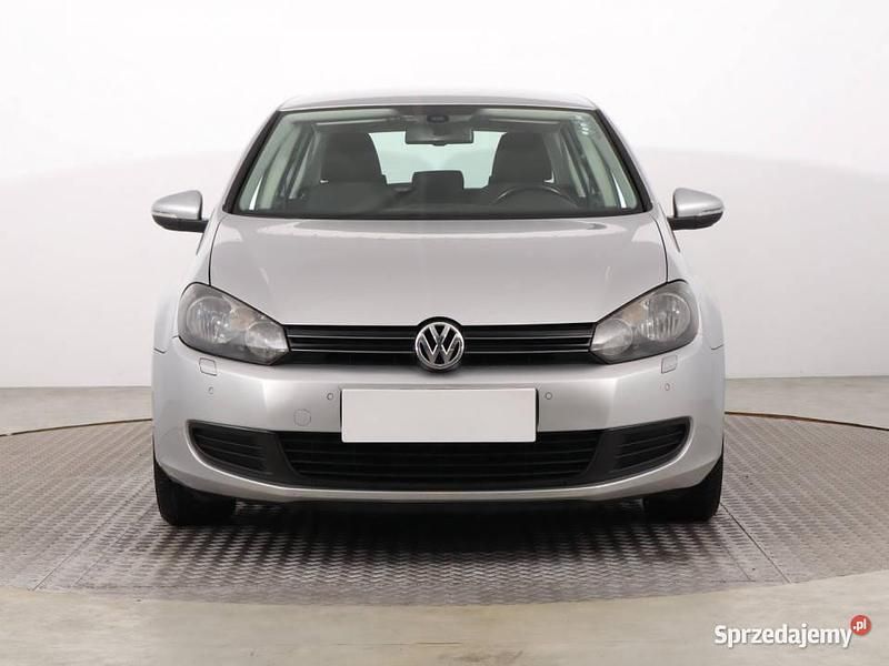 Używany VW Golf VI 2009 Srebrny Hatchback