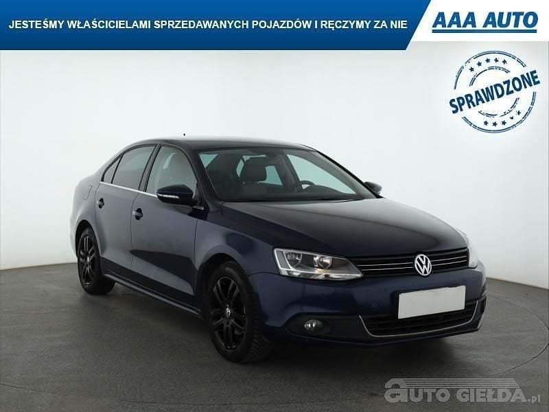 Używany VW Jetta 2012 Błękitny Sedan/Limuzyna