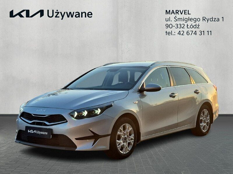 Srebrny (metalik) Używany 2023 Kia Ceed 2 Kombi | 88 800 zł (Dość drogi) - Obraz 1/4