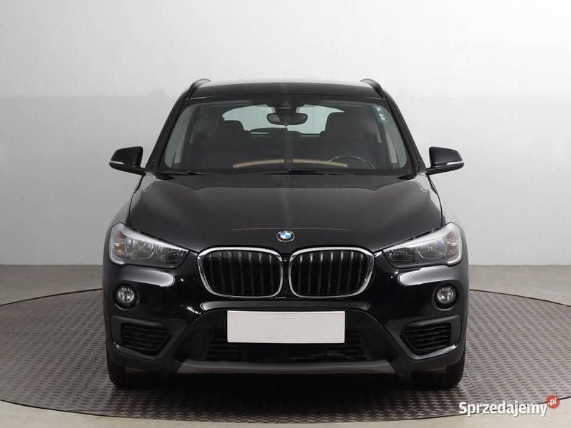 Używany BMW X1 140 KM (102 kW) 2018 Czarny SUV