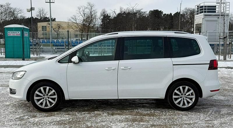 Używany VW Sharan 184 KM (135 kW) 2015 Biały (metalik) Minivan