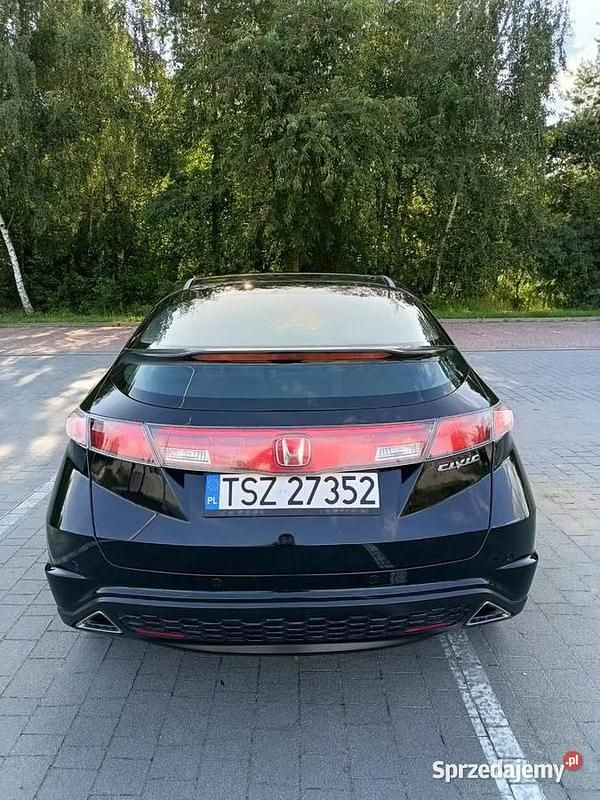 Czarny Używany 2007 Honda Civic Hatchback | 14 500 zł (Dość drogi) - Obraz 1/4