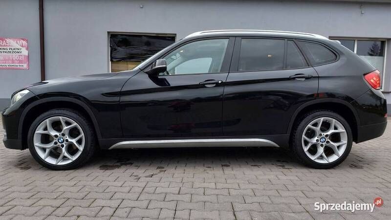 Używany BMW X1 2013 Czarny SUV