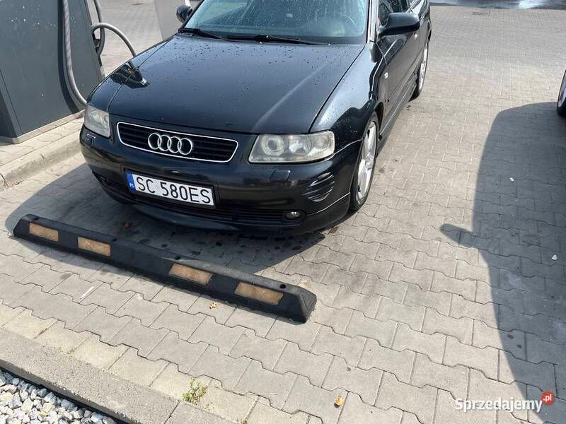 Używany Audi A3 2001 Czarny Hatchback