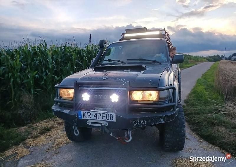 Zielony Używany 1994 Toyota Land Cruiser SUV | 66 900 zł - Obraz 1/4