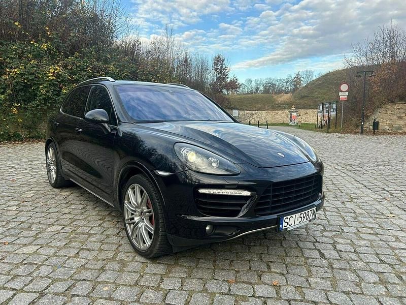 Czarny Używany 2014 Porsche Cayenne Turbo SUV | 98 000 zł - Obraz 1/4