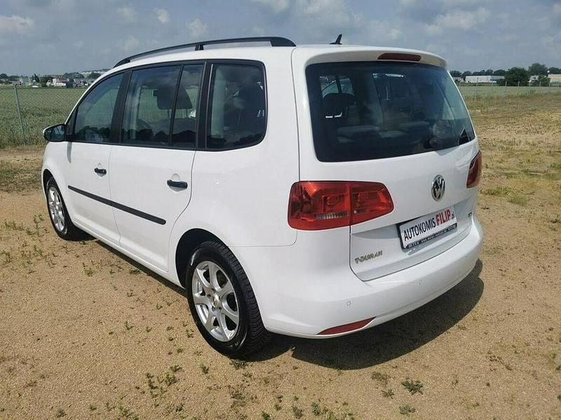 Używany VW Touran 105 KM (77 kW) 2014 Biały Minivan