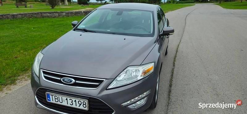 Używany Ford Mondeo 2011 Beżowy Hatchback