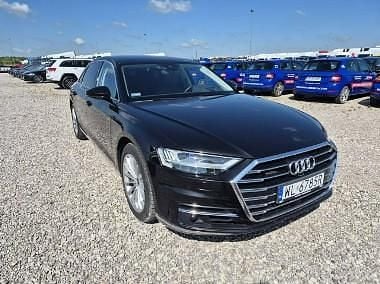 Czarny Używany 2021 Audi A8 Ambiente Sedan/Limuzyna | 237 935 zł (Uczciwa cena) - Obraz 1/4