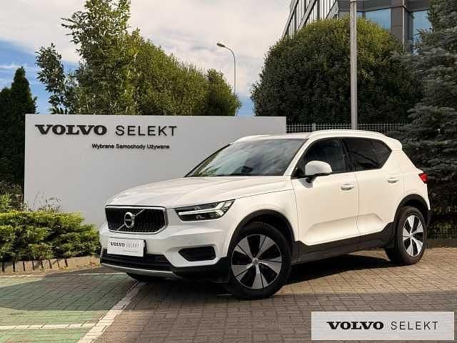 Biały Używany 2022 Volvo XC40 SUV | 129 900 zł (Uczciwa cena) - Obraz 1/3
