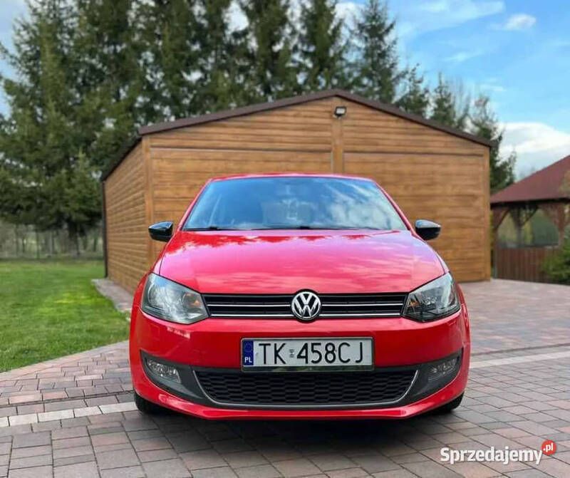 Czerwony Używany 2011 VW Polo | 16 000 zł (Dobra cena) - Obraz 1/4