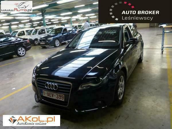 Czarny Używany 2010 Audi A4 Sedan/Limuzyna | 71 400 zł - Obraz 1/4