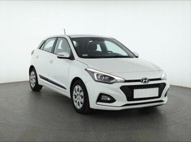 Biały Używany 2018 Hyundai i20 Hatchback | 41 999 zł (Uczciwa cena) - Obraz 1/4