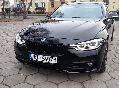 Czarny Używany 2017 BMW X4 Shadowline SUV | 65 000 zł - Obraz 1/4