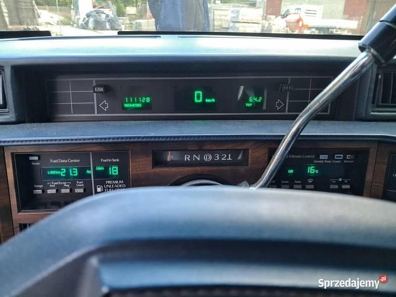 Używany Cadillac Deville 1990 Sedan/Limuzyna