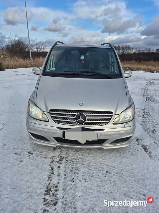 Srebrny Używany 2008 Mercedes Viano AMG Minivan | 78 000 zł - Obraz 1/4