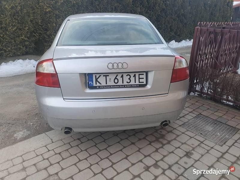 Używany Audi A4 2003 Srebrny Sedan/Limuzyna