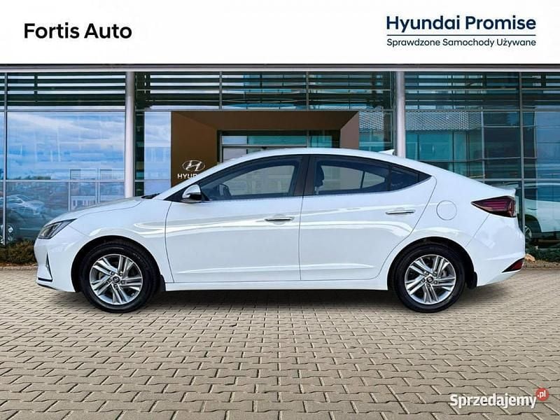 Biały Używany 2018 Hyundai Elantra Comfort Sedan/Limuzyna | 61 900 zł (Uczciwa cena) - Obraz 1/4