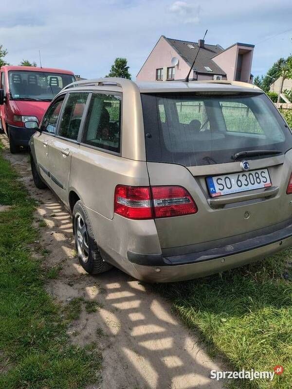 Używany Fiat Stilo 2006 Złoty Kombi