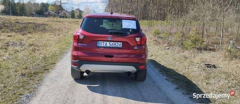 Czerwony Używany 2019 Ford Escape SUV | 59 900 zł (Dobra cena) - Obraz 1/4