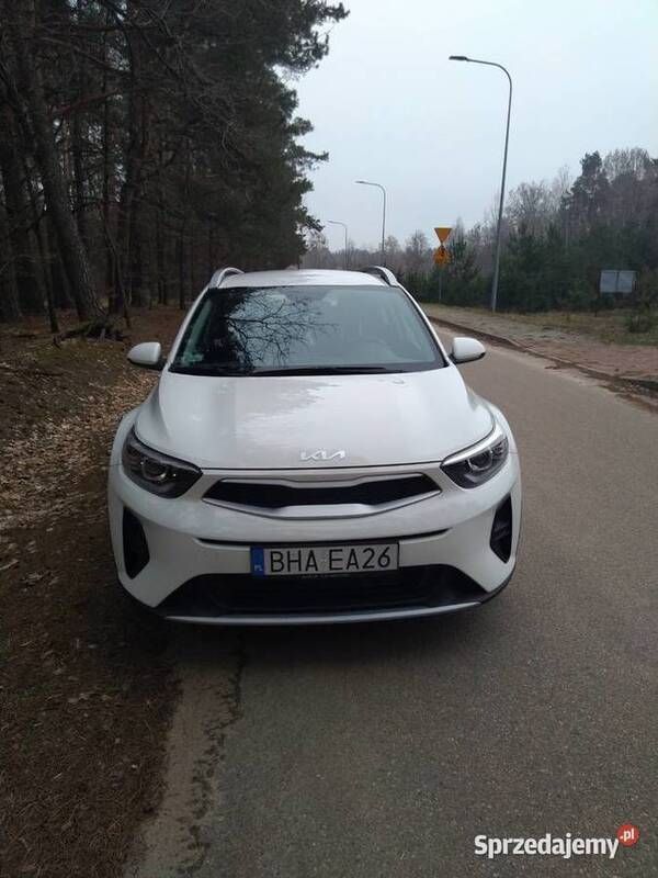 Biały Używany 2021 Kia Stonic SUV | 63 000 zł (Uczciwa cena) - Obraz 1/4