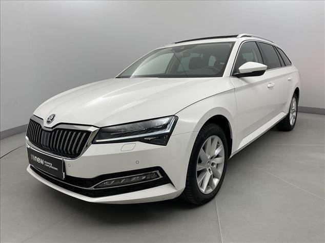 Biały Używany 2020 Skoda Superb Ambition Kombi | 119 900 zł - Obraz 1/4