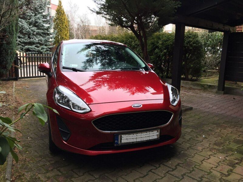 Bordowy Używany 2018 Ford Fiesta Hatchback | 40 900 zł (Dość drogi) - Obraz 1/4