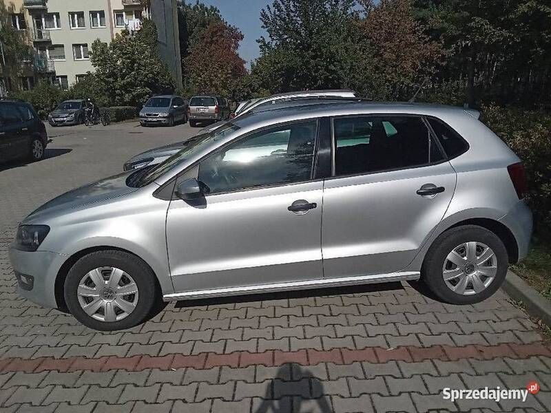 Używany VW Polo 2012 Srebrny Sedan/Limuzyna