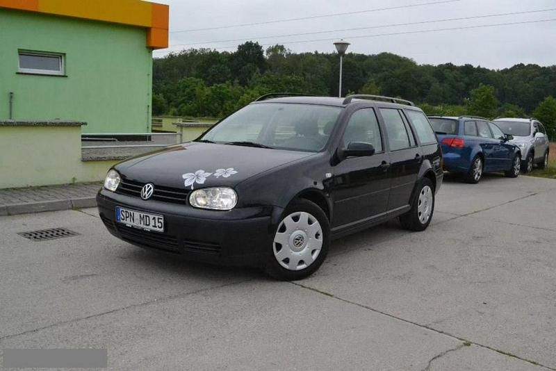 Czarny (metalik) Używany 2000 VW Golf IV Sedan/Limuzyna | 9900 zł (Drogi) - Obraz 1/1