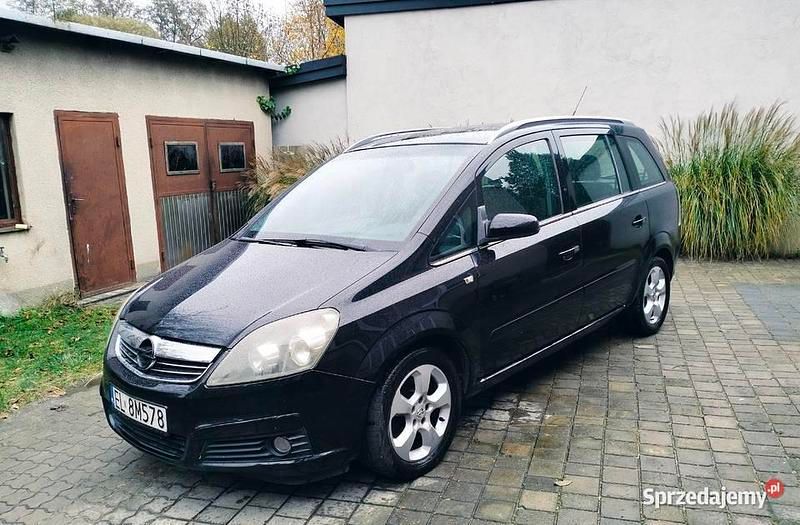 Używany 2006 Opel Zafira | 8500 zł (Uczciwa cena) - Obraz 1/4