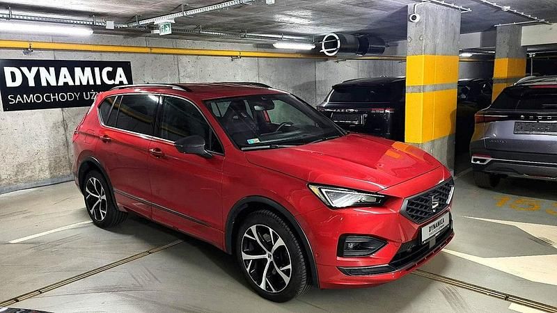 Czerwony (metalik) Używany 2021 Seat Tarraco SUV | 135 900 zł - Obraz 1/4