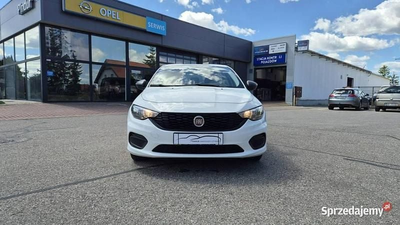Biały Używany 2018 Fiat Tipo Sedan/Limuzyna | 32 500 zł (Dobra cena) - Obraz 1/4