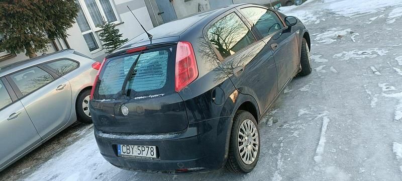 Używany Fiat Punto 2009 Niebieski Hatchback