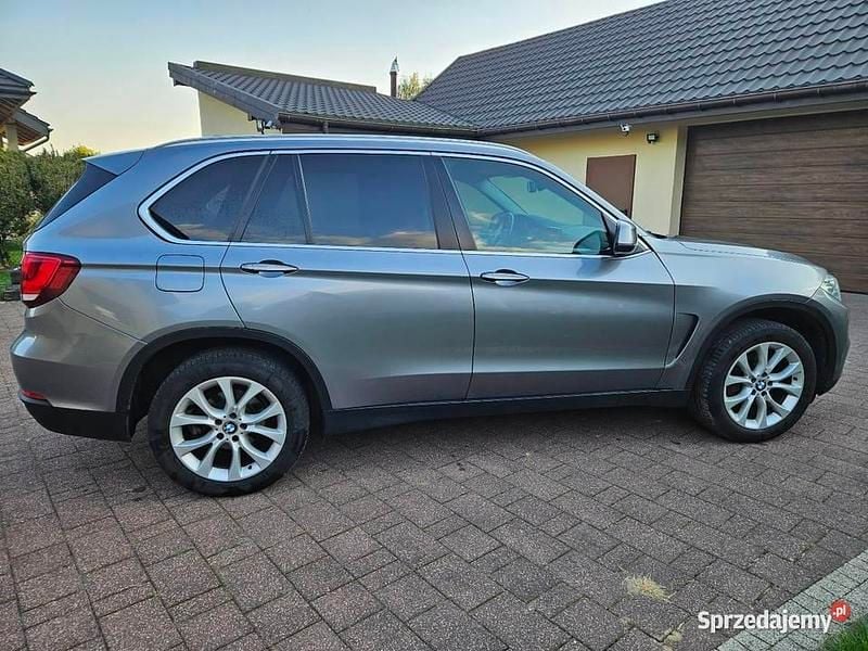 Szary Używany 2015 BMW X5 SUV | 88 000 zł - Obraz 1/4