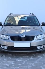Używany Skoda Octavia 150 KM (110 kW) 2016 Beżowy Kombi