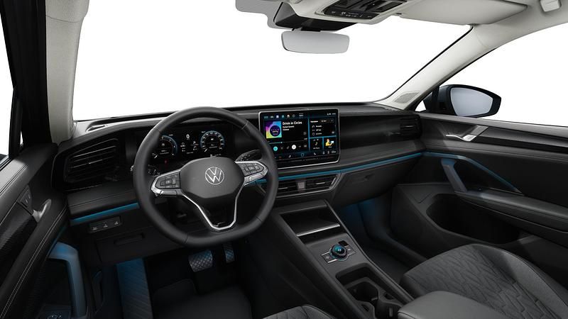 Nowe 2025 VW Tiguan SUV | 201 060 zł (Dość drogi) - Obraz 1/1