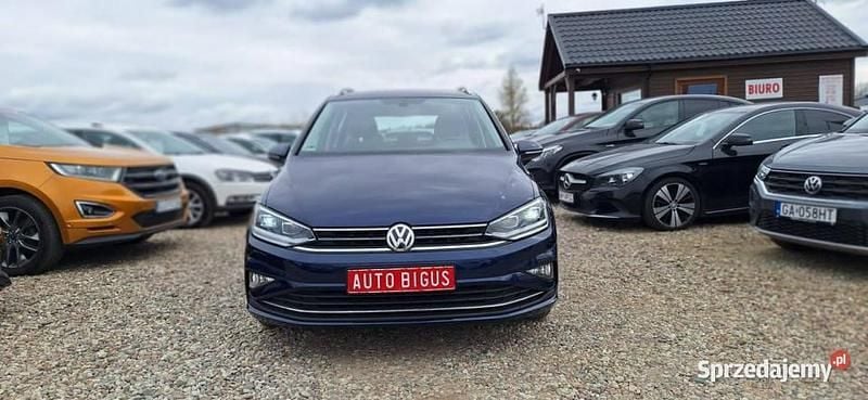 Niebieski Używany 2019 VW Golf VII Highline Sedan/Limuzyna | 65 900 zł (Dość drogi) - Obraz 1/4