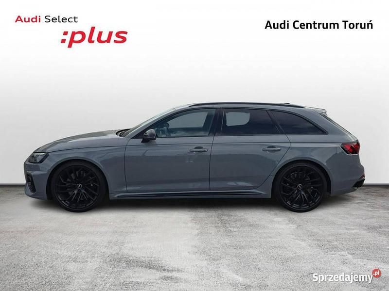 Szary Używany 2021 Audi RS4 Ambiente Kombi | 319 900 zł - Obraz 1/4